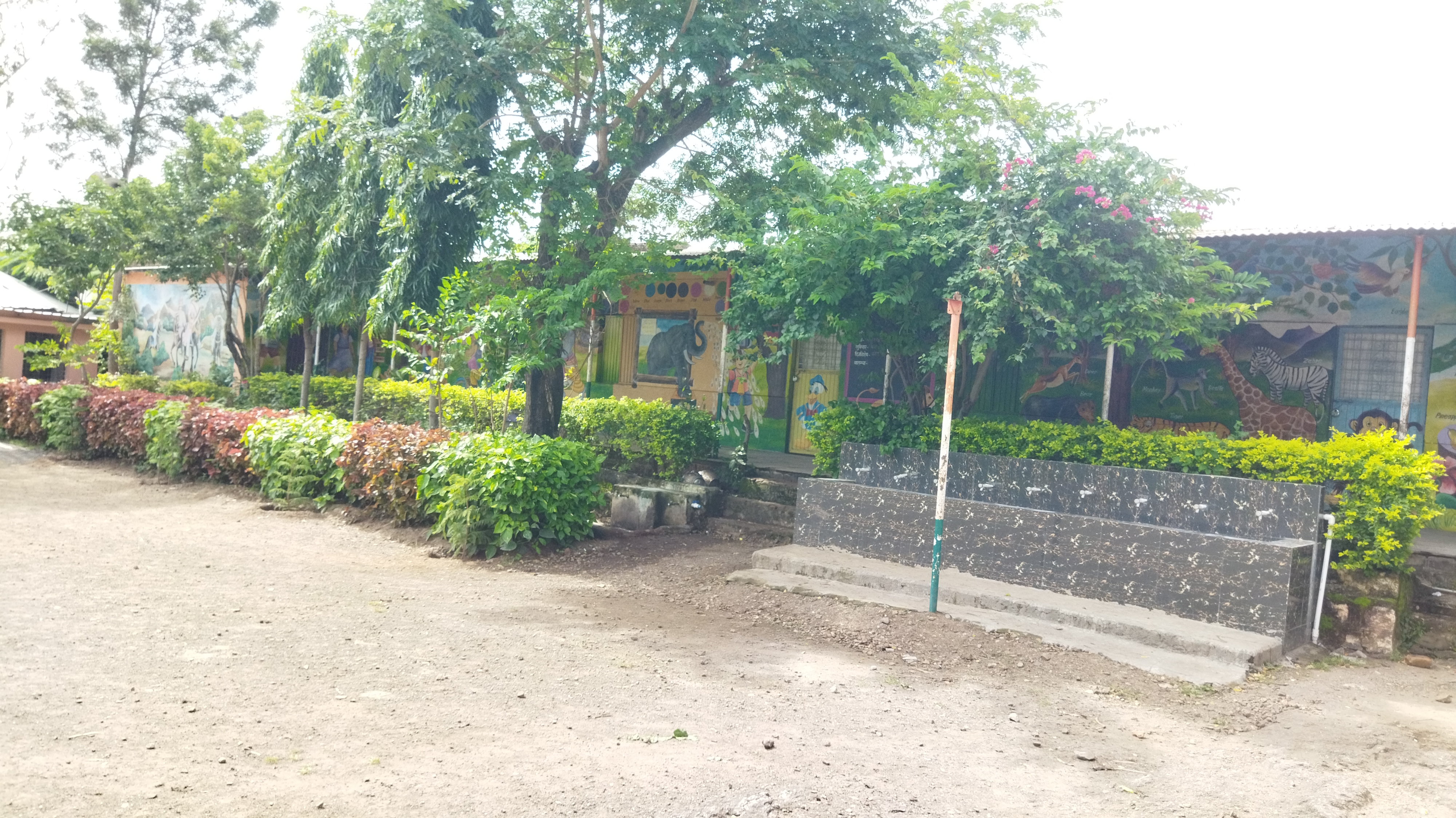 उपक्रम 19
