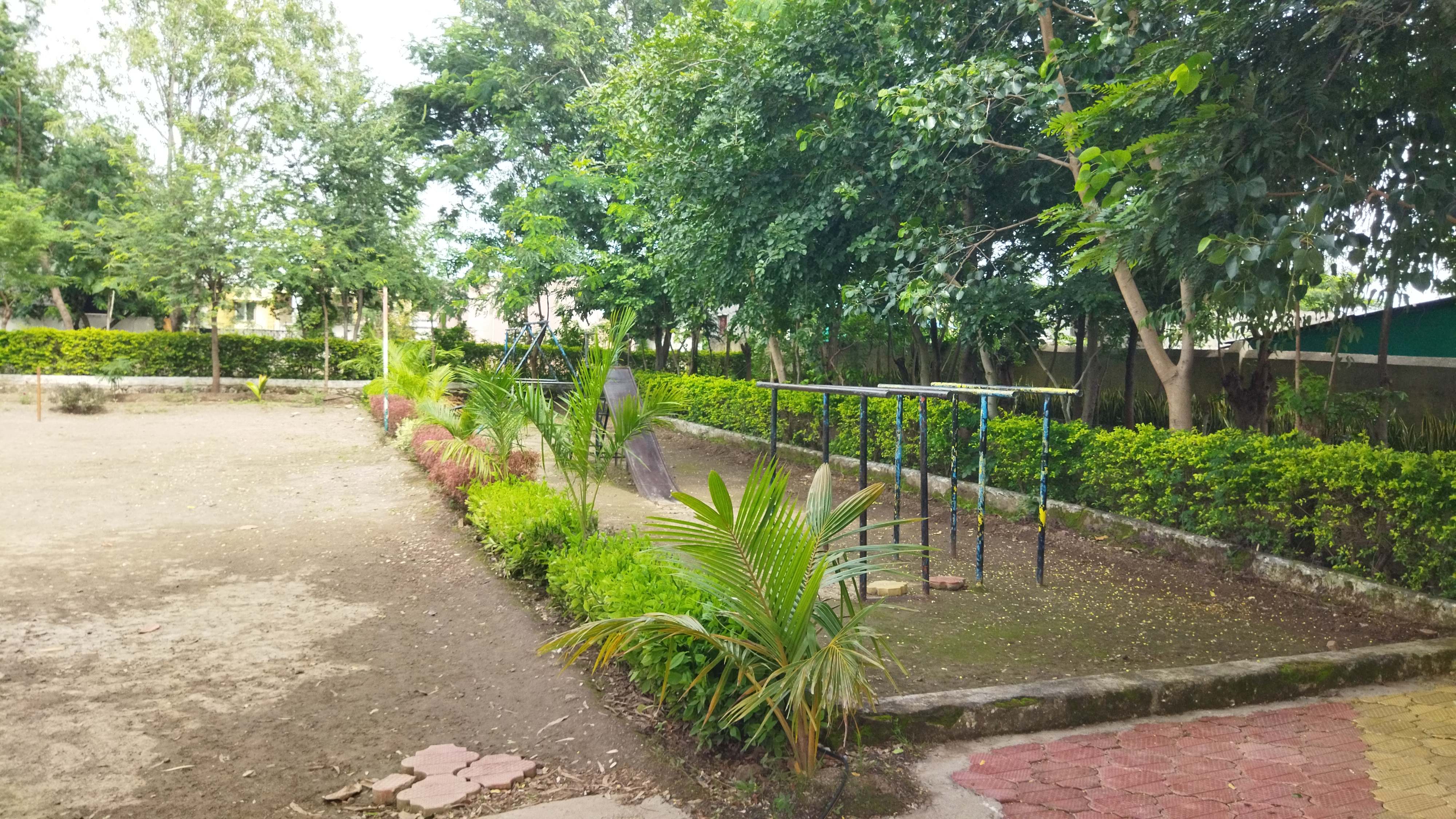 उपक्रम 21